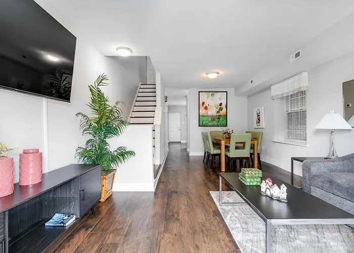Grand Carytown Family Home 6Br Free Parking